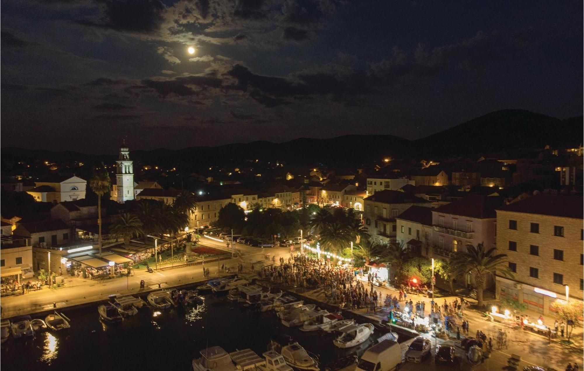 Beautiful Apartment In Vela Luka With Wifi Exterior foto
